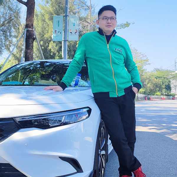 湖北30岁单身帅哥真诚找对象-和田征婚相亲网