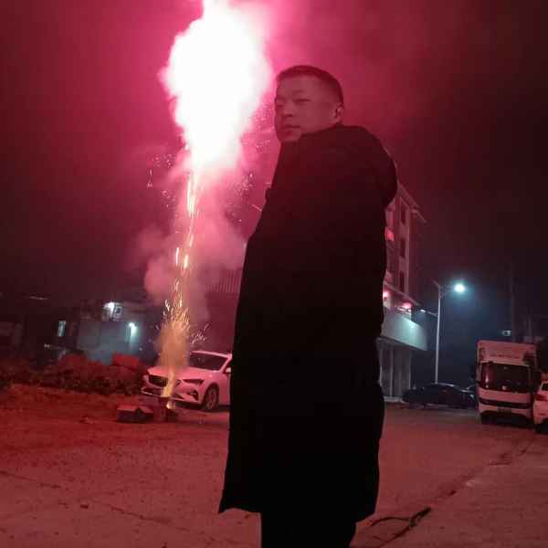 四川37岁单身帅哥真诚找对象-和田征婚相亲网