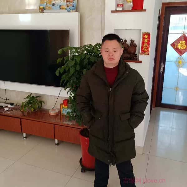 江苏28岁单身帅哥真诚找对象-和田征婚相亲网