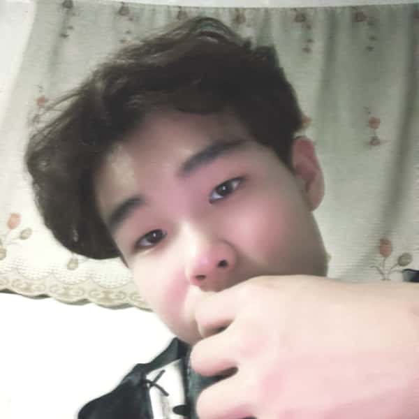 山东21岁单身帅哥真诚找对象-和田征婚相亲网