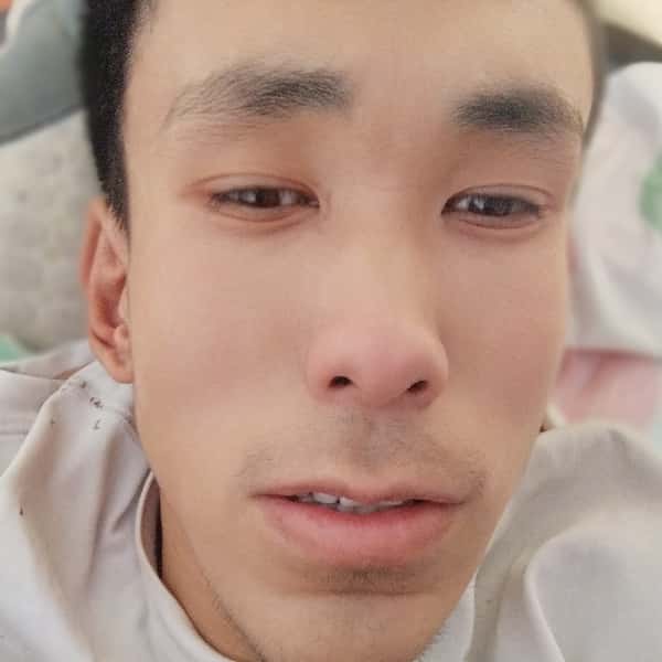 山东21岁单身帅哥真诚找对象-和田征婚相亲网