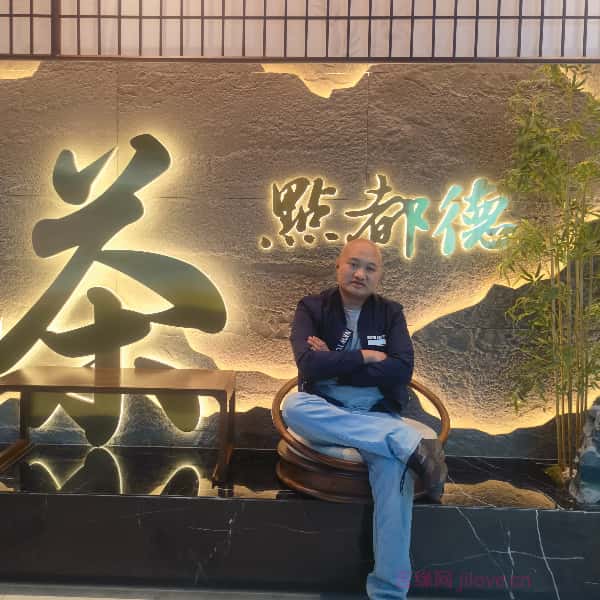 广东35岁单身帅哥真诚找对象-和田征婚相亲网