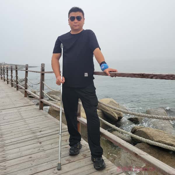 山西34岁单身帅哥真诚找对象-和田征婚相亲网