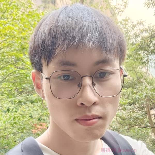 四川29岁单身帅哥真诚找对象-和田征婚相亲网