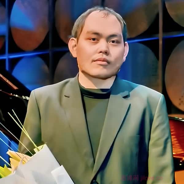 香港27岁单身帅哥真诚找对象-和田征婚相亲网