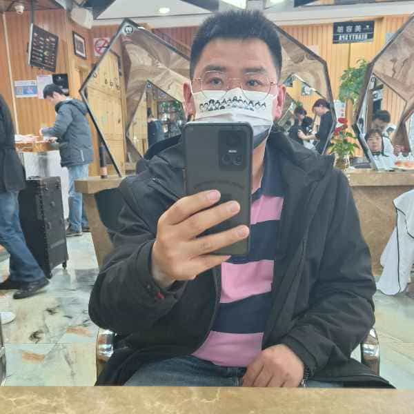 37岁岁上海单身帅哥 - 和田吉缘网